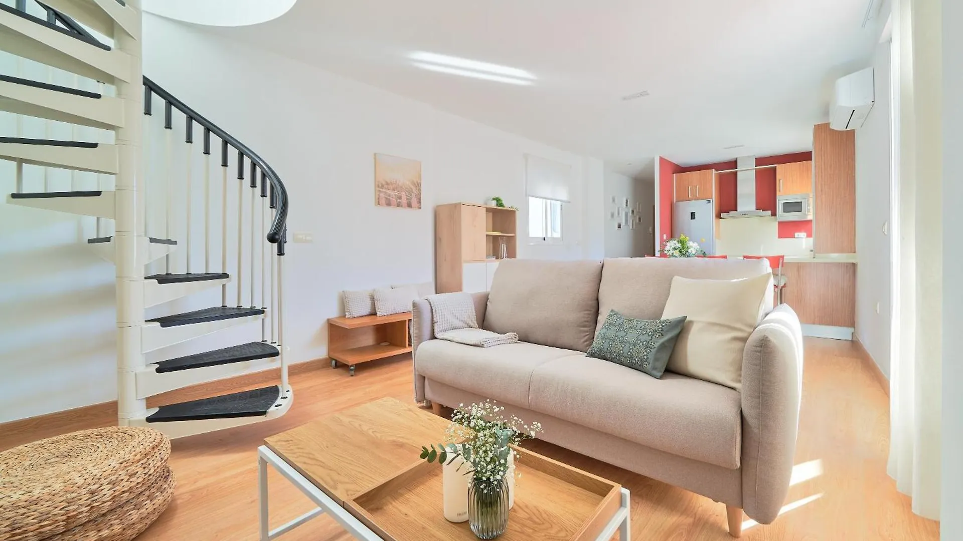 Apartment Iloftmalaga Plaza De Las Flores II Spain